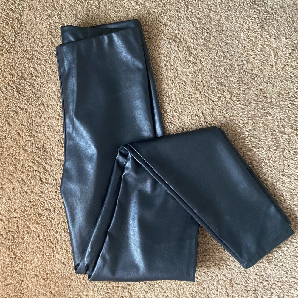 Black faux leather leggings